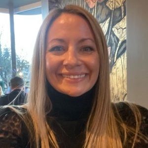 Meet your Posher, Misty